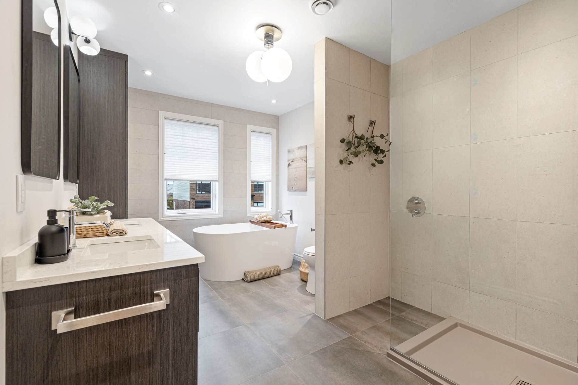 









767


Rue Wilfrid-Pelletier

,
Boucherville,




QC
J4B8V1

