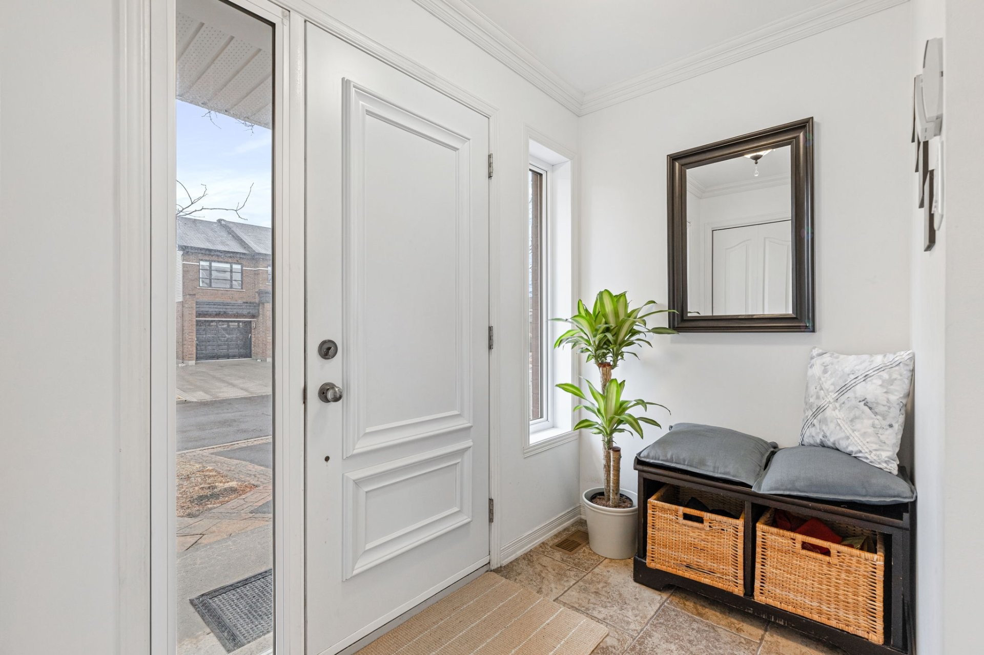 









767


Rue Wilfrid-Pelletier

,
Boucherville,




QC
J4B8V1

