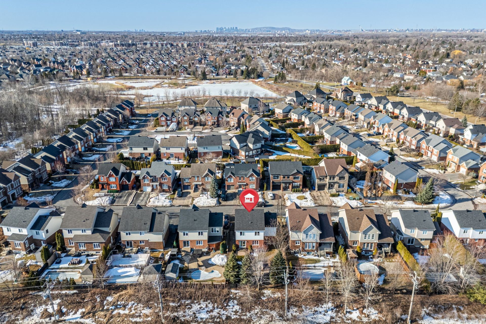 









767


Rue Wilfrid-Pelletier

,
Boucherville,




QC
J4B8V1

