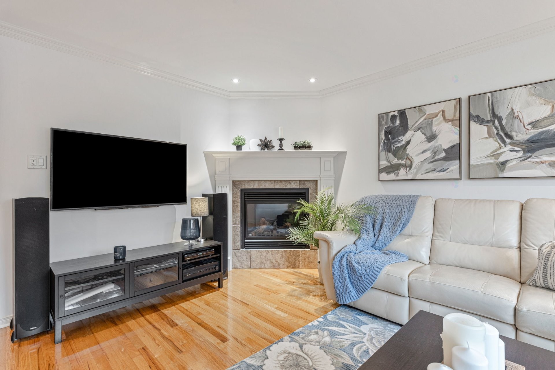 









767


Rue Wilfrid-Pelletier

,
Boucherville,




QC
J4B8V1

