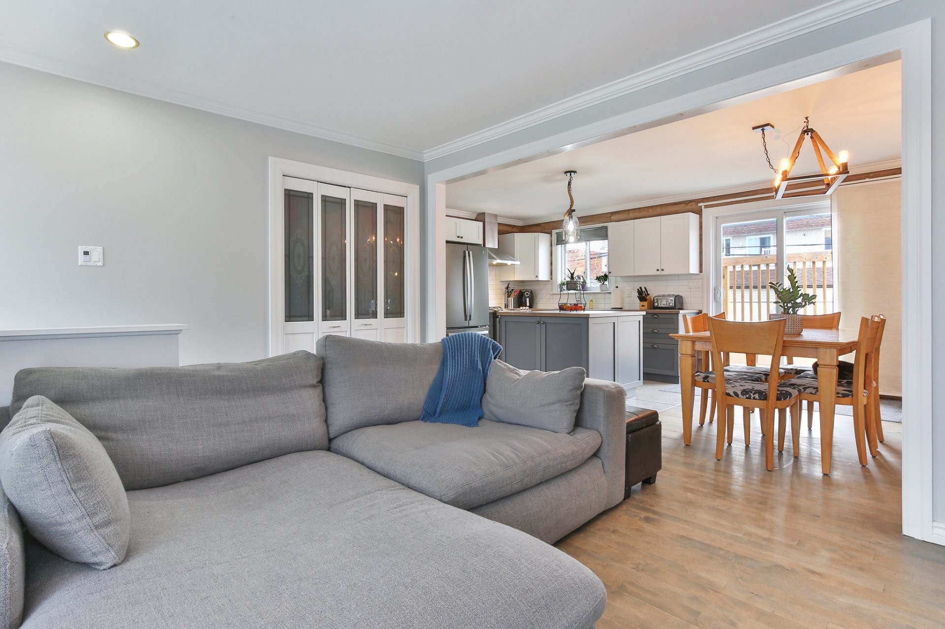 









660


Av. du Portage

,
Sainte-Catherine,




QC
J5C1J1

