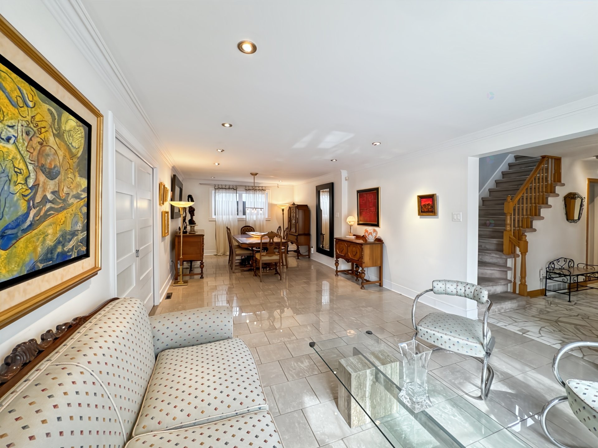 









590


Av. Townshend

,
Saint-Lambert,




QC
J4R1M5

