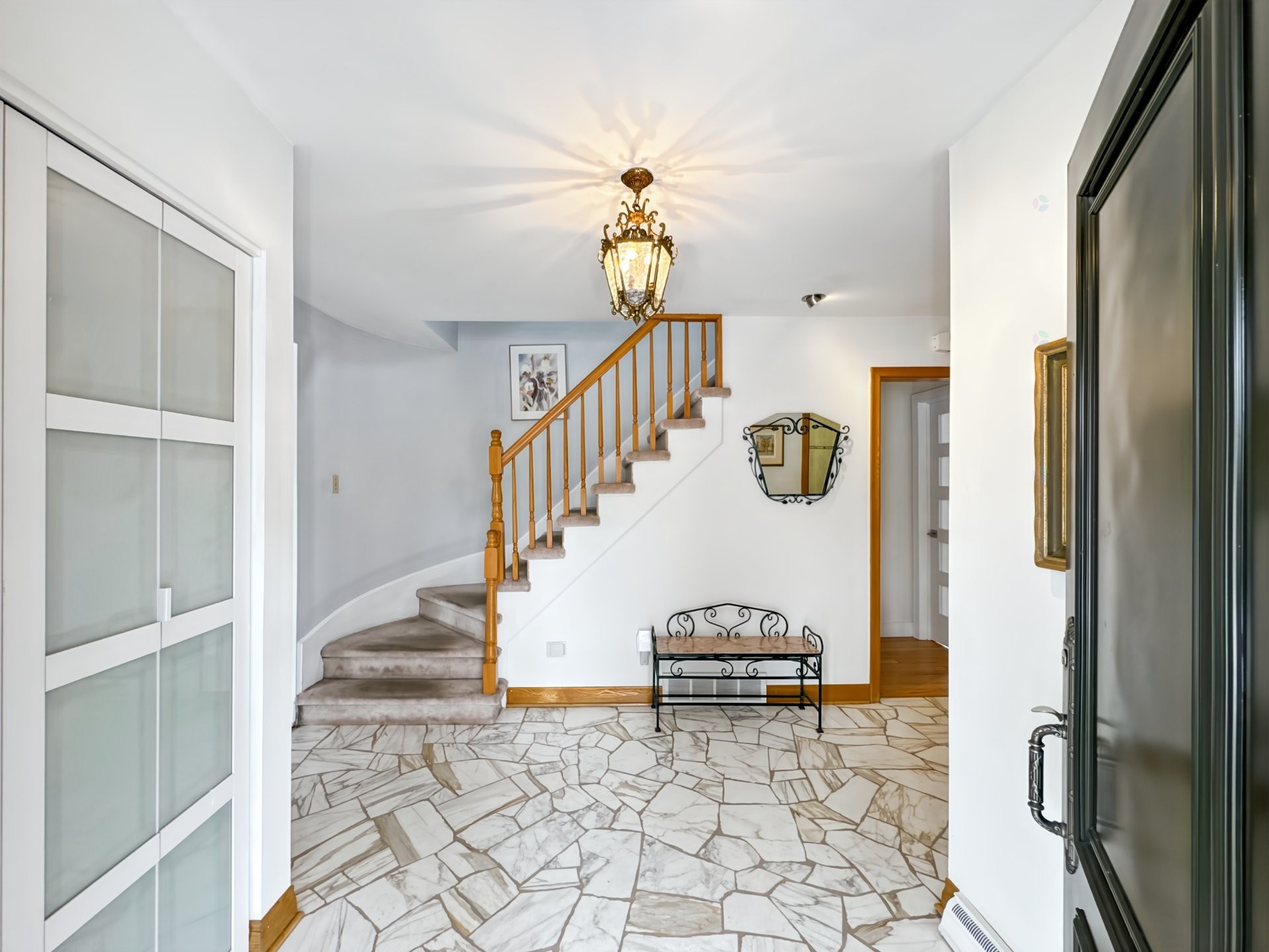 









590


Av. Townshend

,
Saint-Lambert,




QC
J4R1M5

