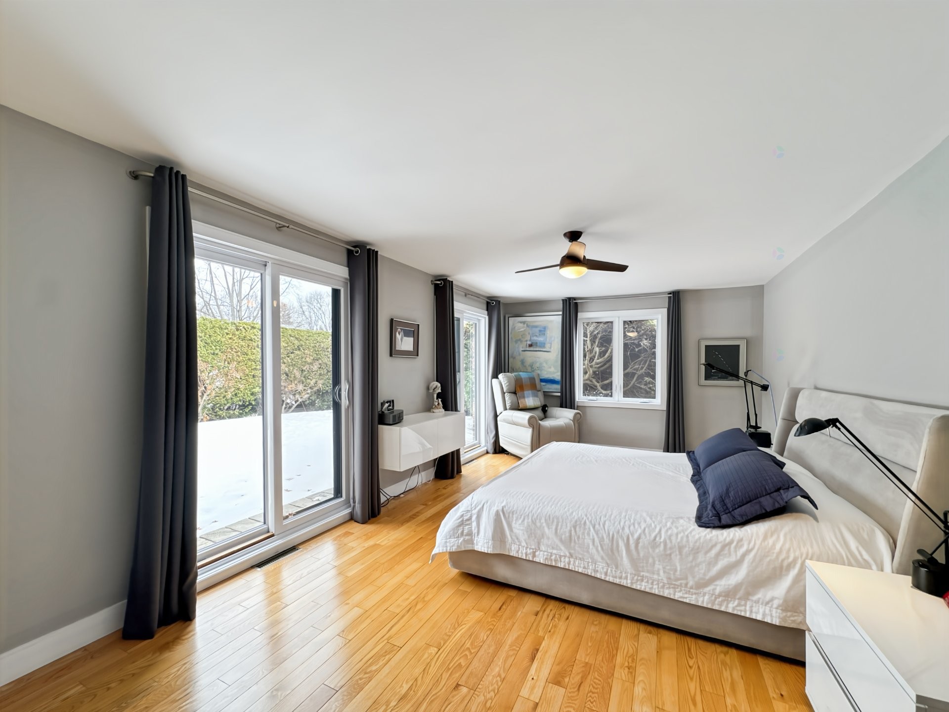 









590


Av. Townshend

,
Saint-Lambert,




QC
J4R1M5

