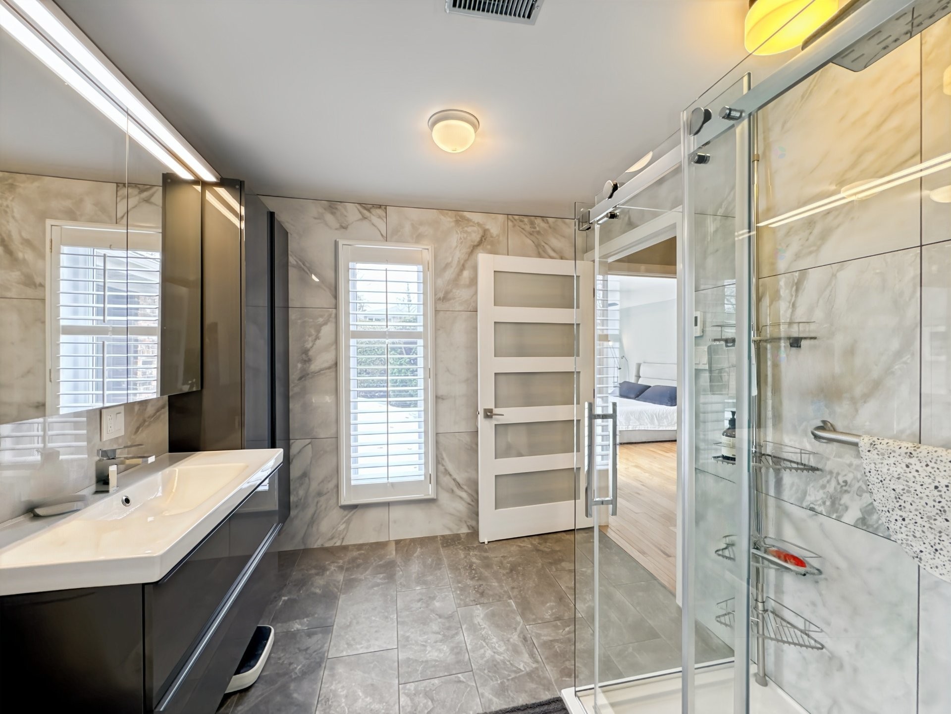 









590


Av. Townshend

,
Saint-Lambert,




QC
J4R1M5

