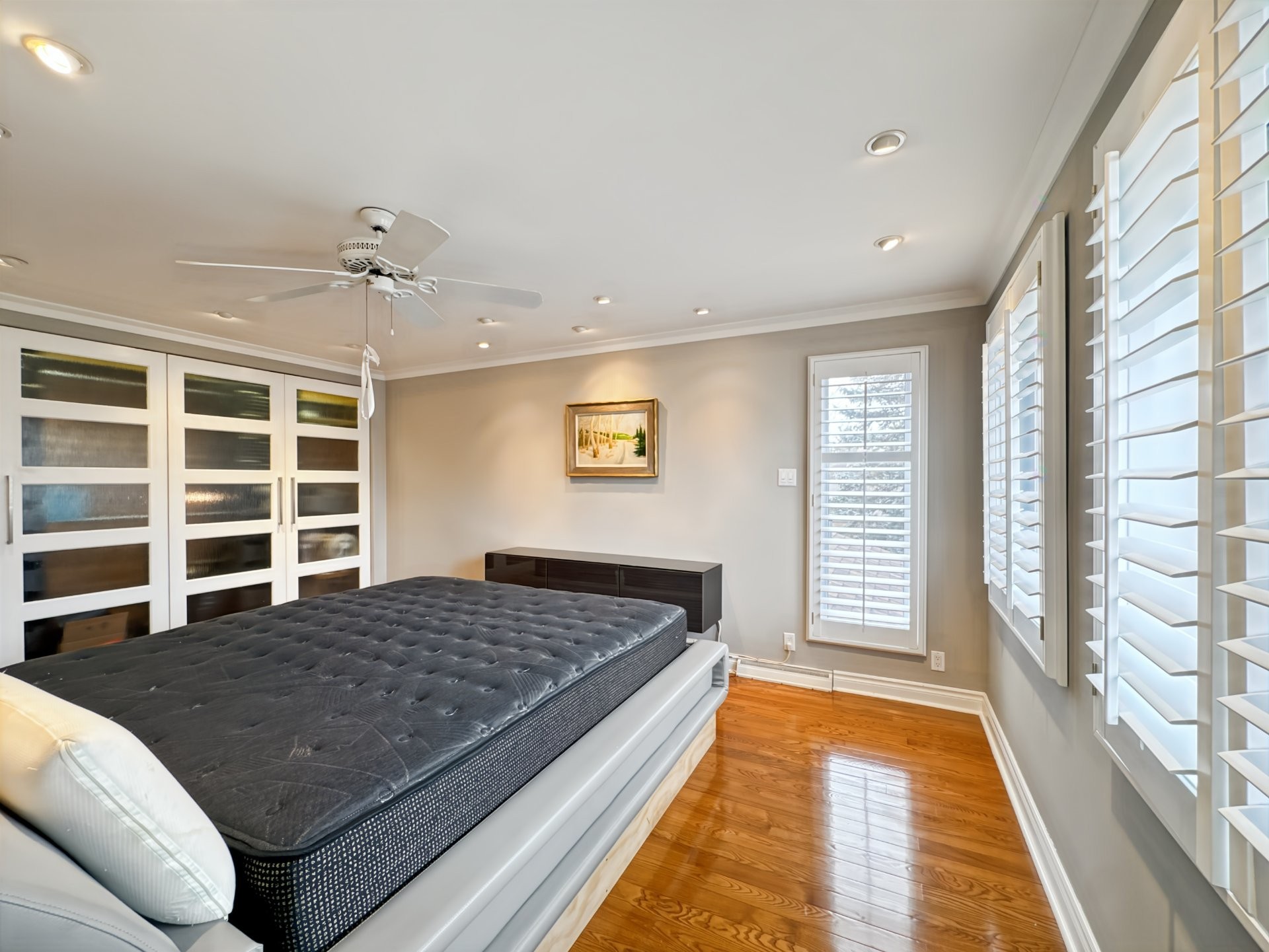 









590


Av. Townshend

,
Saint-Lambert,




QC
J4R1M5

