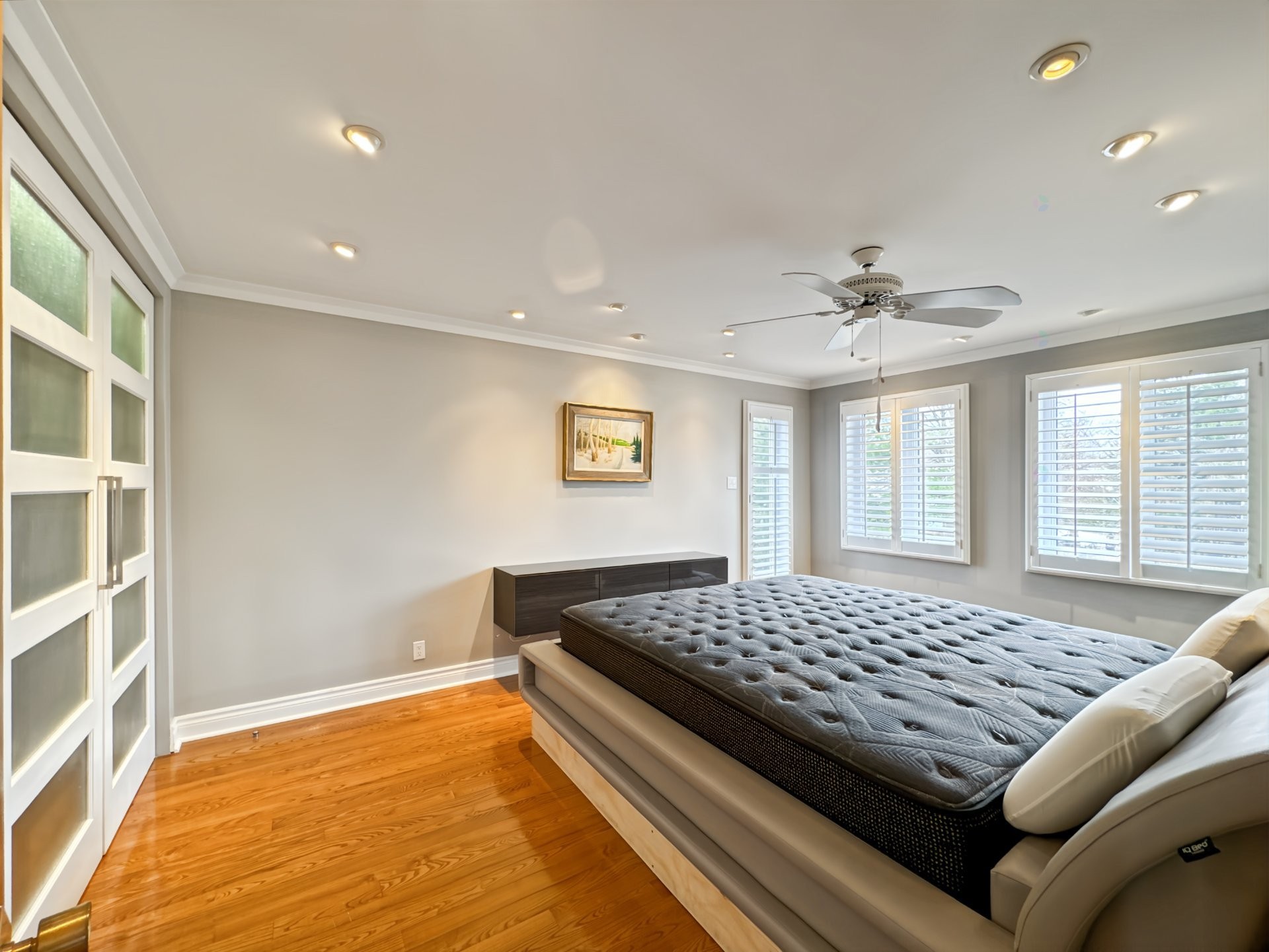 









590


Av. Townshend

,
Saint-Lambert,




QC
J4R1M5

