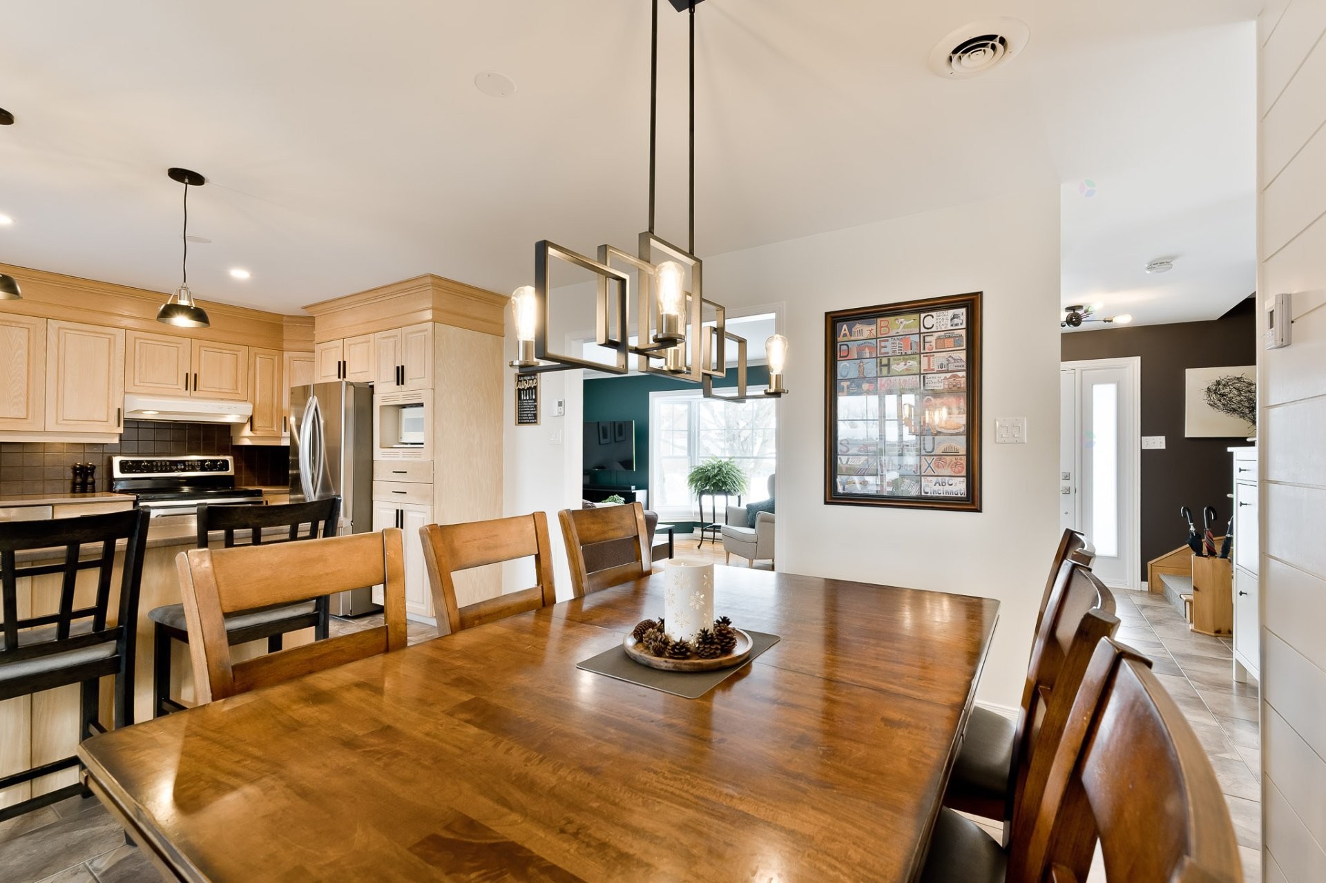 









297


Rue des Saphirs

,
Sherbrooke (Fleurimont),




QC
J1G5C5

