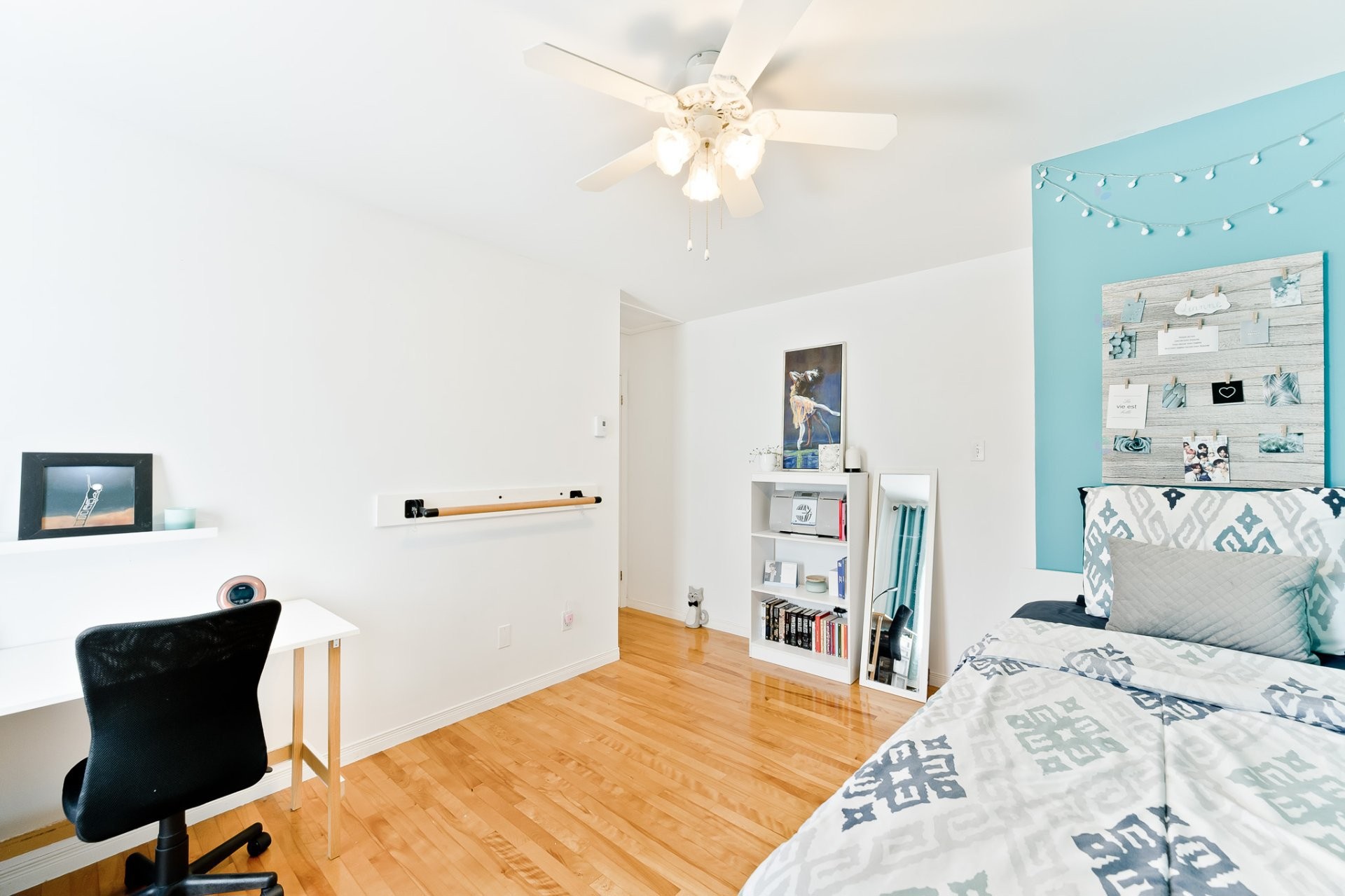 









297


Rue des Saphirs

,
Sherbrooke (Fleurimont),




QC
J1G5C5

