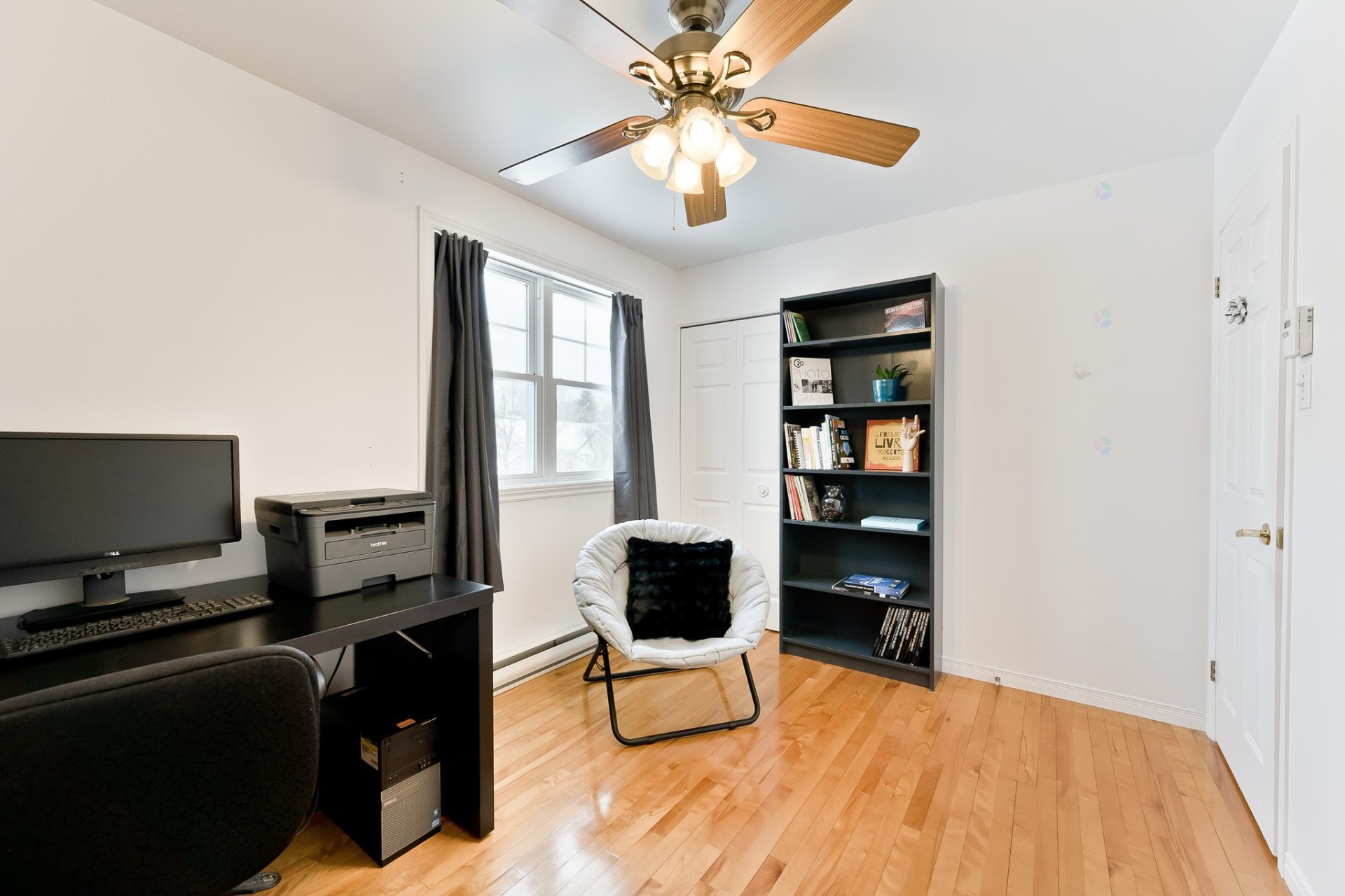 









297


Rue des Saphirs

,
Sherbrooke (Fleurimont),




QC
J1G5C5

