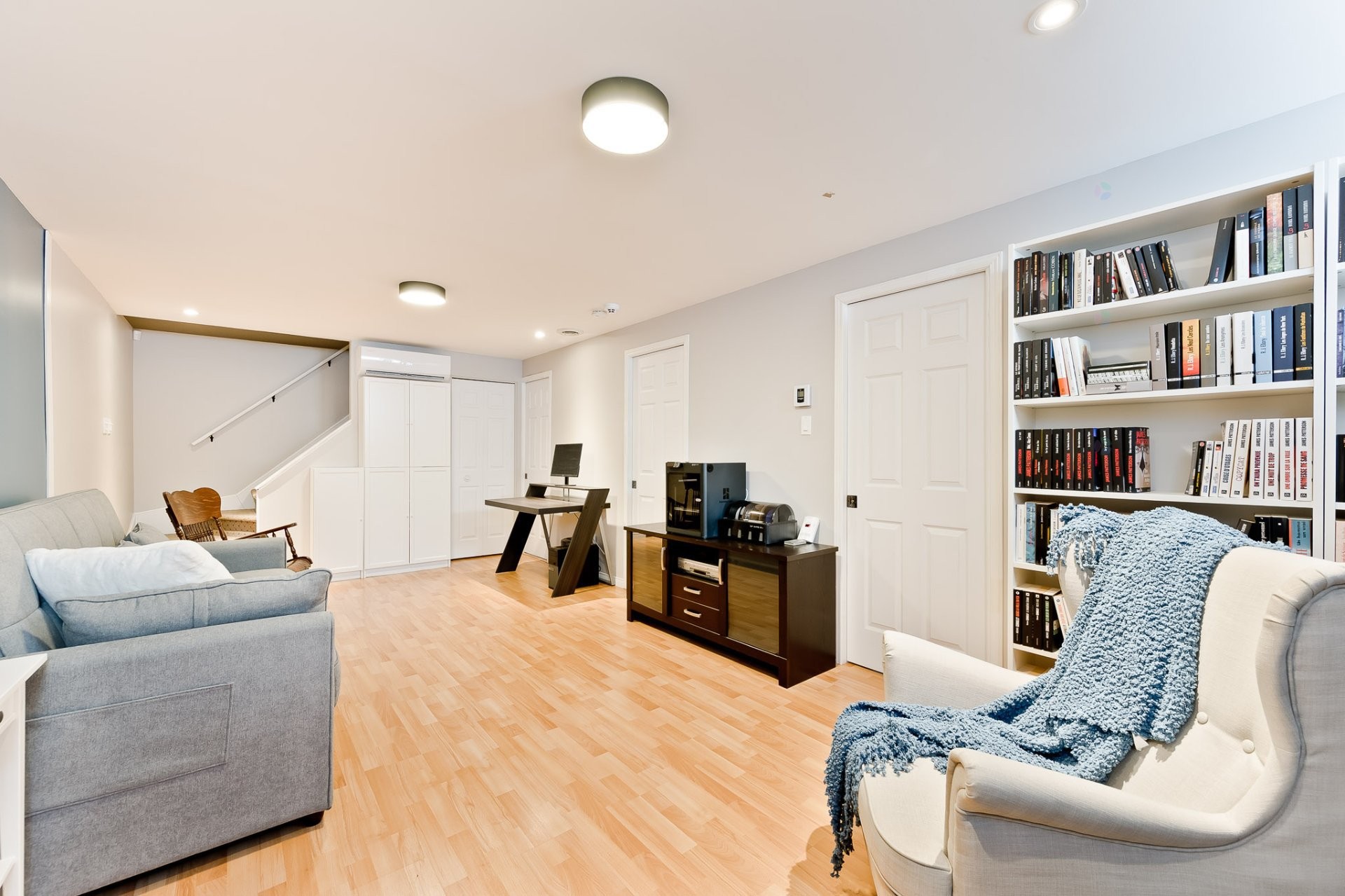 









297


Rue des Saphirs

,
Sherbrooke (Fleurimont),




QC
J1G5C5

