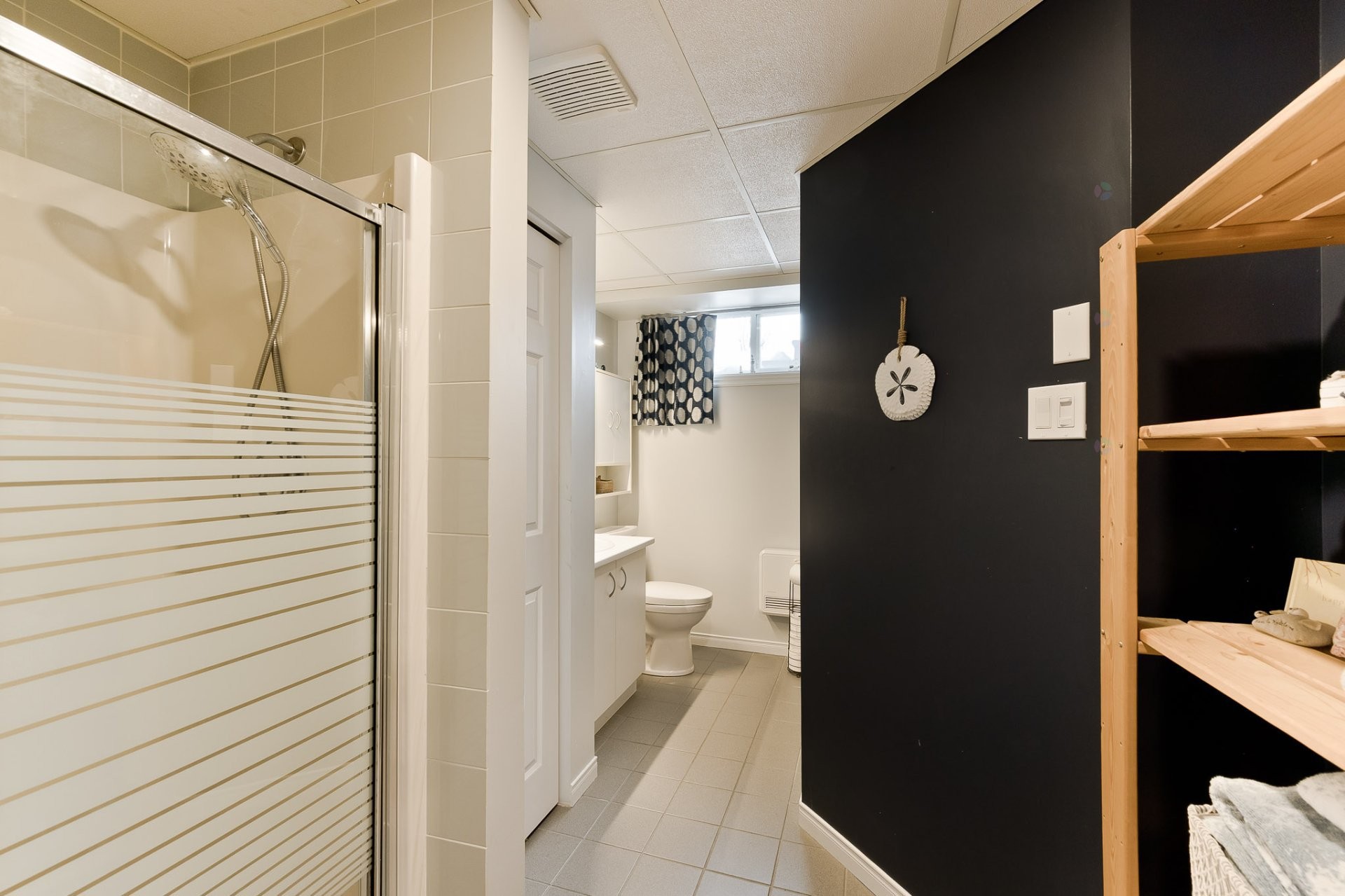 









297


Rue des Saphirs

,
Sherbrooke (Fleurimont),




QC
J1G5C5

