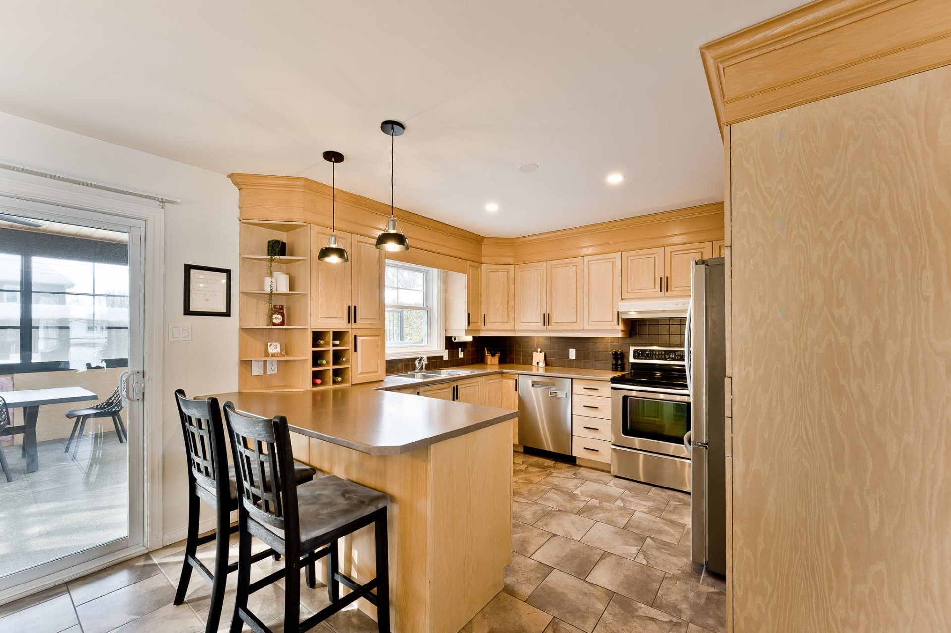 









297


Rue des Saphirs

,
Sherbrooke (Fleurimont),




QC
J1G5C5

