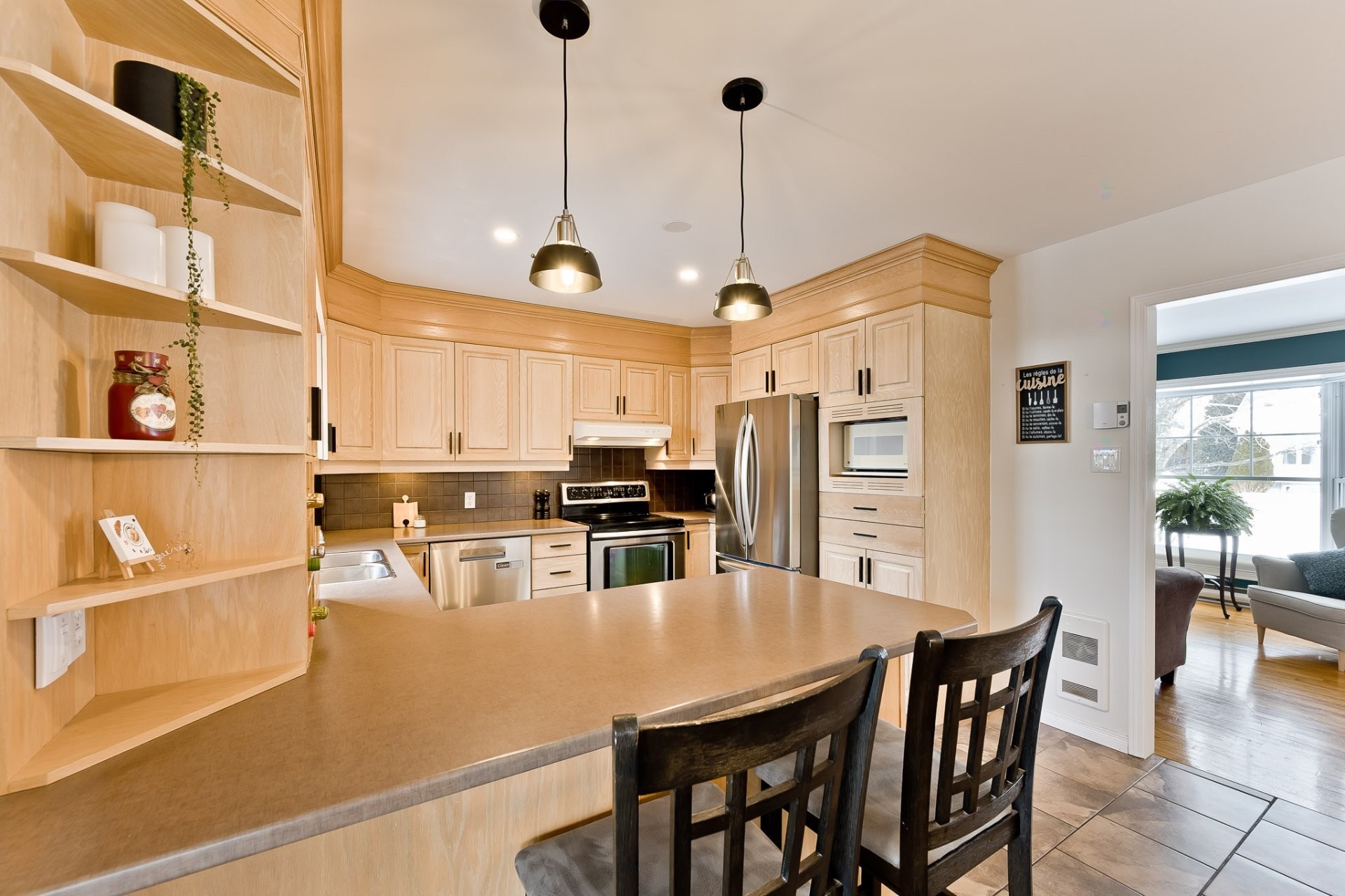 









297


Rue des Saphirs

,
Sherbrooke (Fleurimont),




QC
J1G5C5

