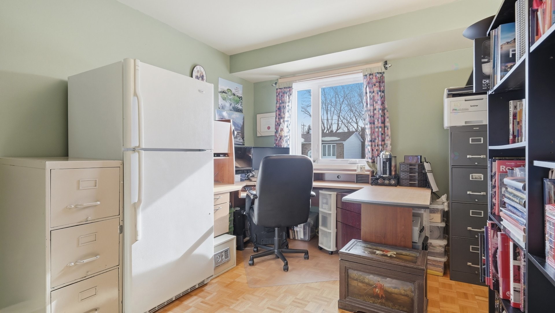 









7515


Rue Trudeau

,
Brossard,




QC
J4W2N5

