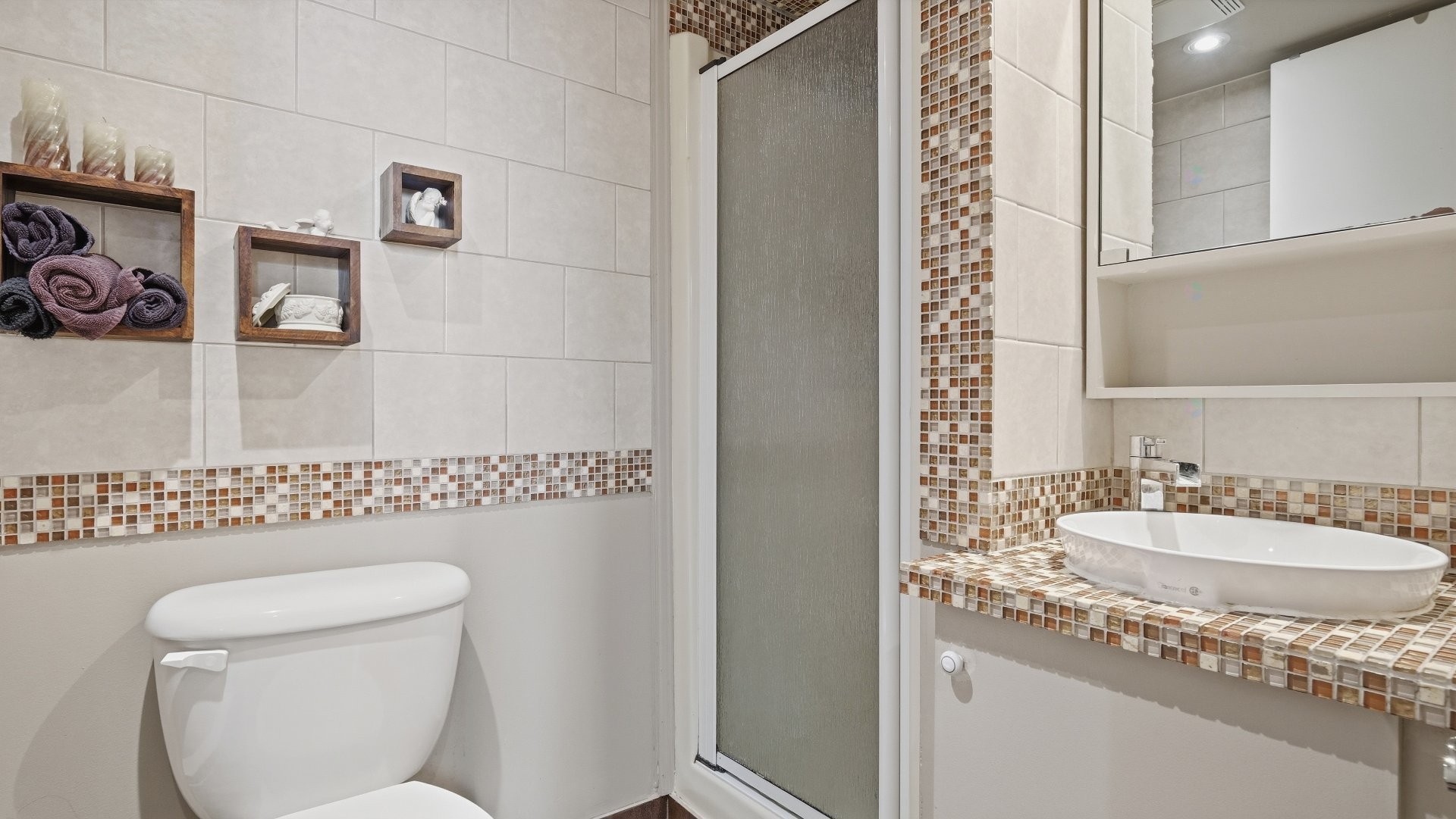 









7515


Rue Trudeau

,
Brossard,




QC
J4W2N5

