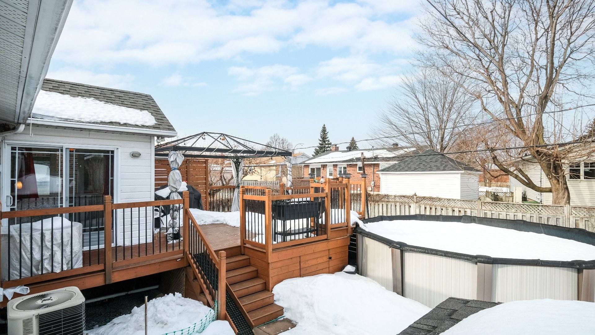 









7515


Rue Trudeau

,
Brossard,




QC
J4W2N5


