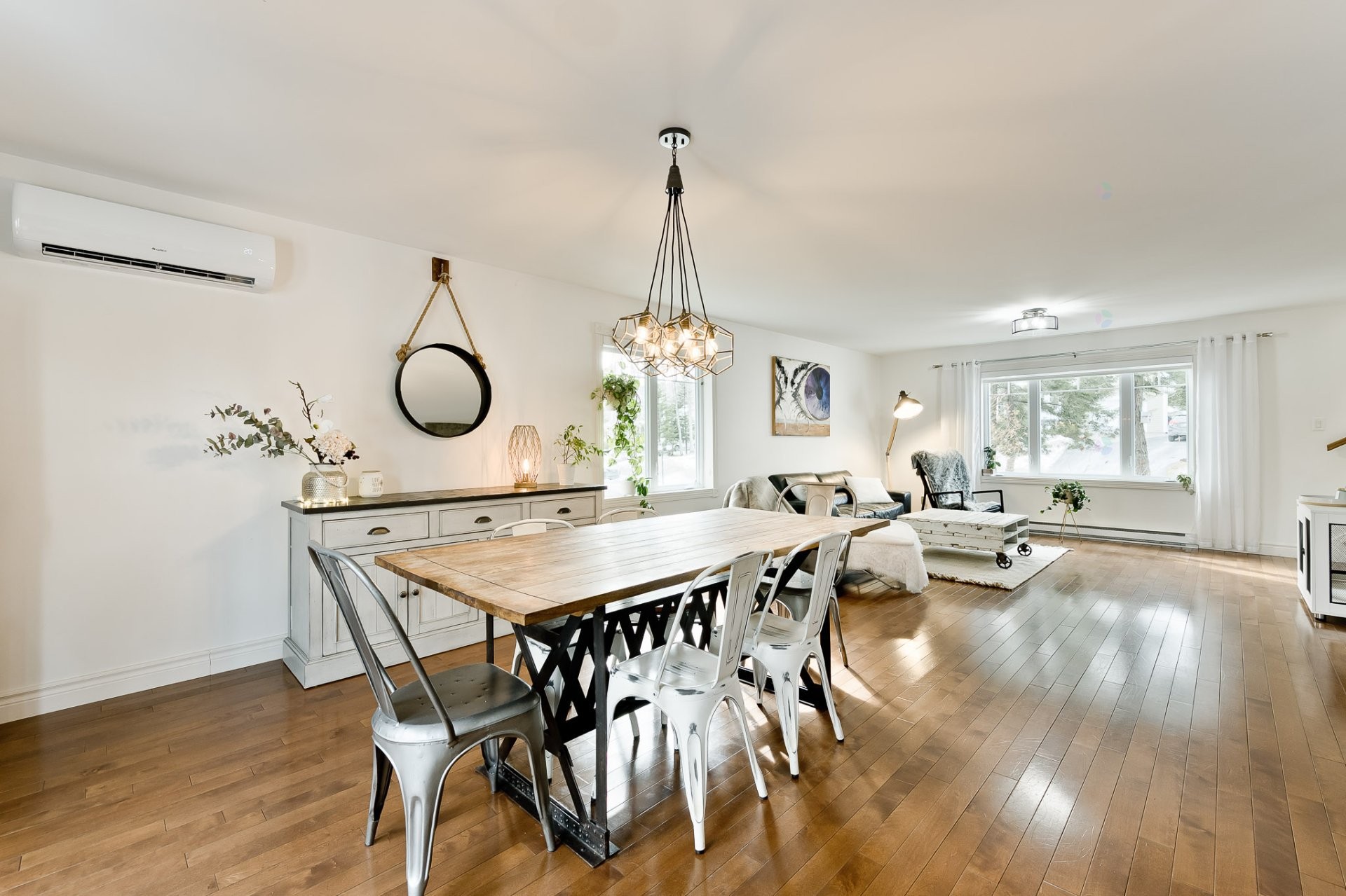 









4702


Rue des Chanterelles

,
Sherbrooke (Brompton/Rock Forest/Saint-Élie/Deauville),




QC
J1N4J6

