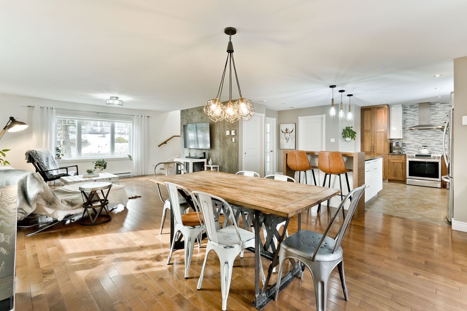 









4702


Rue des Chanterelles

,
Sherbrooke (Brompton/Rock Forest/Saint-Élie/Deauville),




QC
J1N4J6

