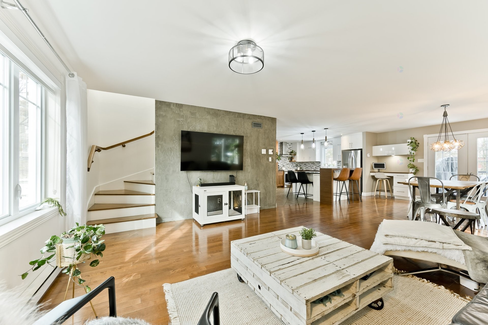 









4702


Rue des Chanterelles

,
Sherbrooke (Brompton/Rock Forest/Saint-Élie/Deauville),




QC
J1N4J6

