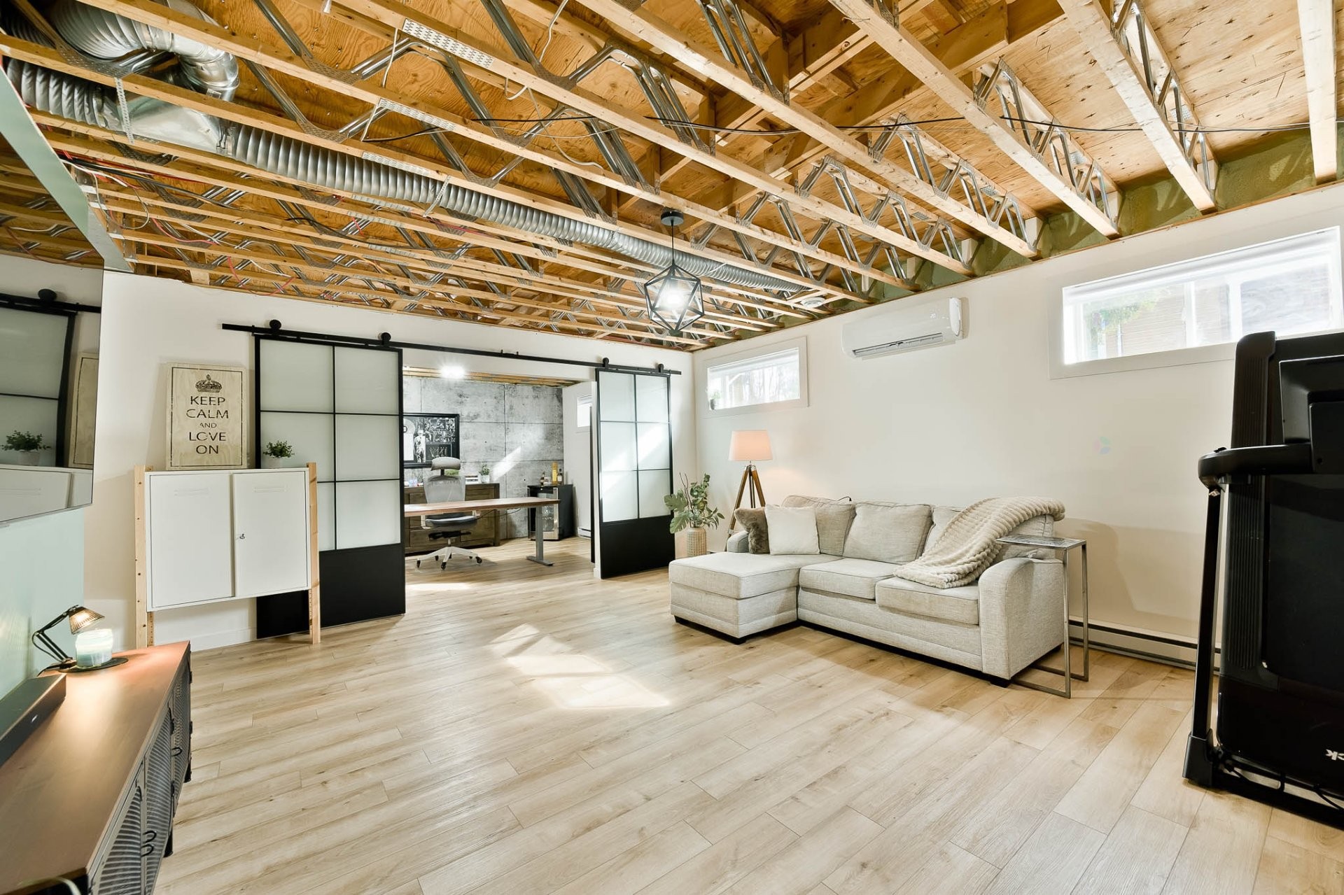 









4702


Rue des Chanterelles

,
Sherbrooke (Brompton/Rock Forest/Saint-Élie/Deauville),




QC
J1N4J6

