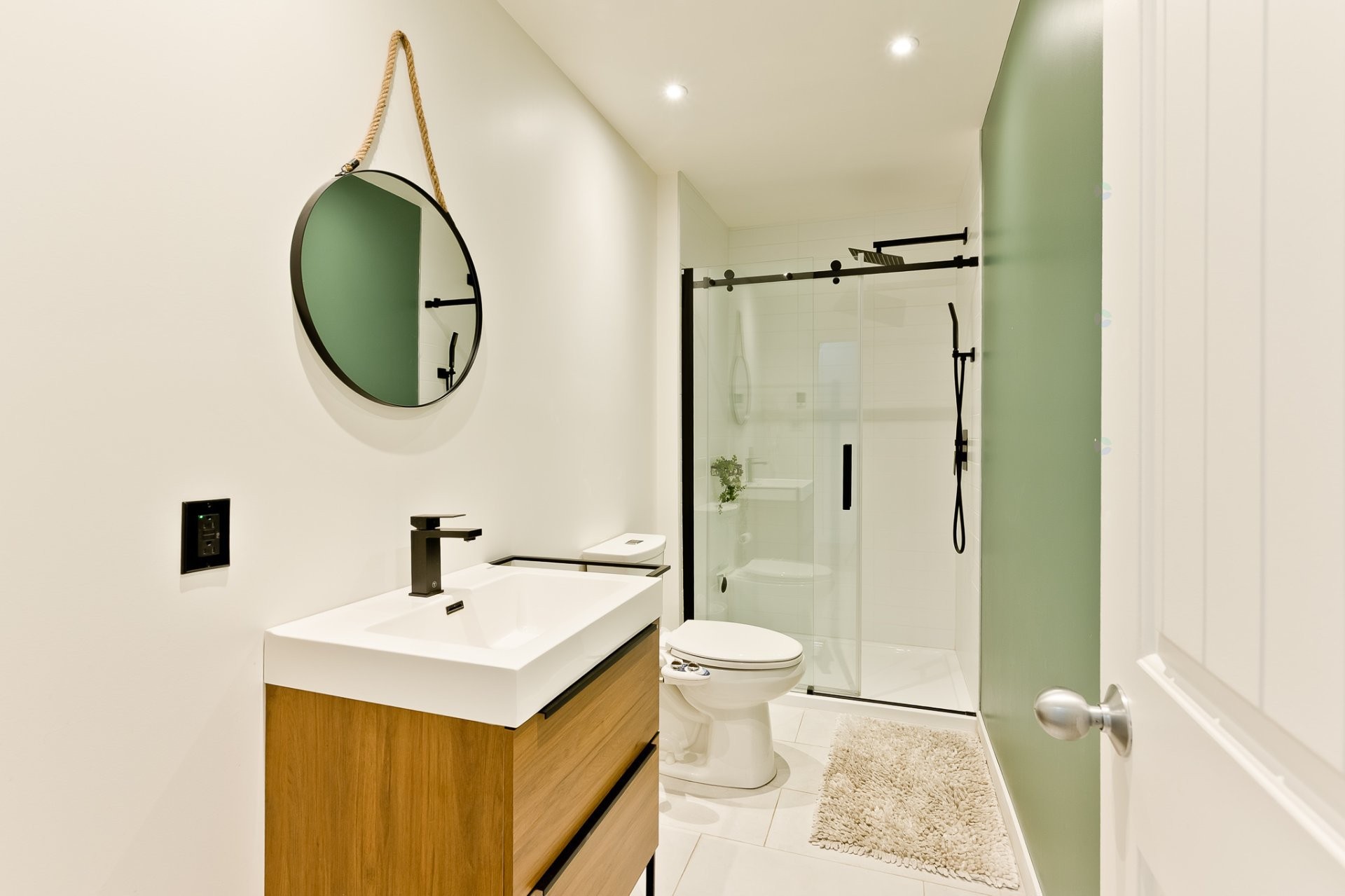 









4702


Rue des Chanterelles

,
Sherbrooke (Brompton/Rock Forest/Saint-Élie/Deauville),




QC
J1N4J6

