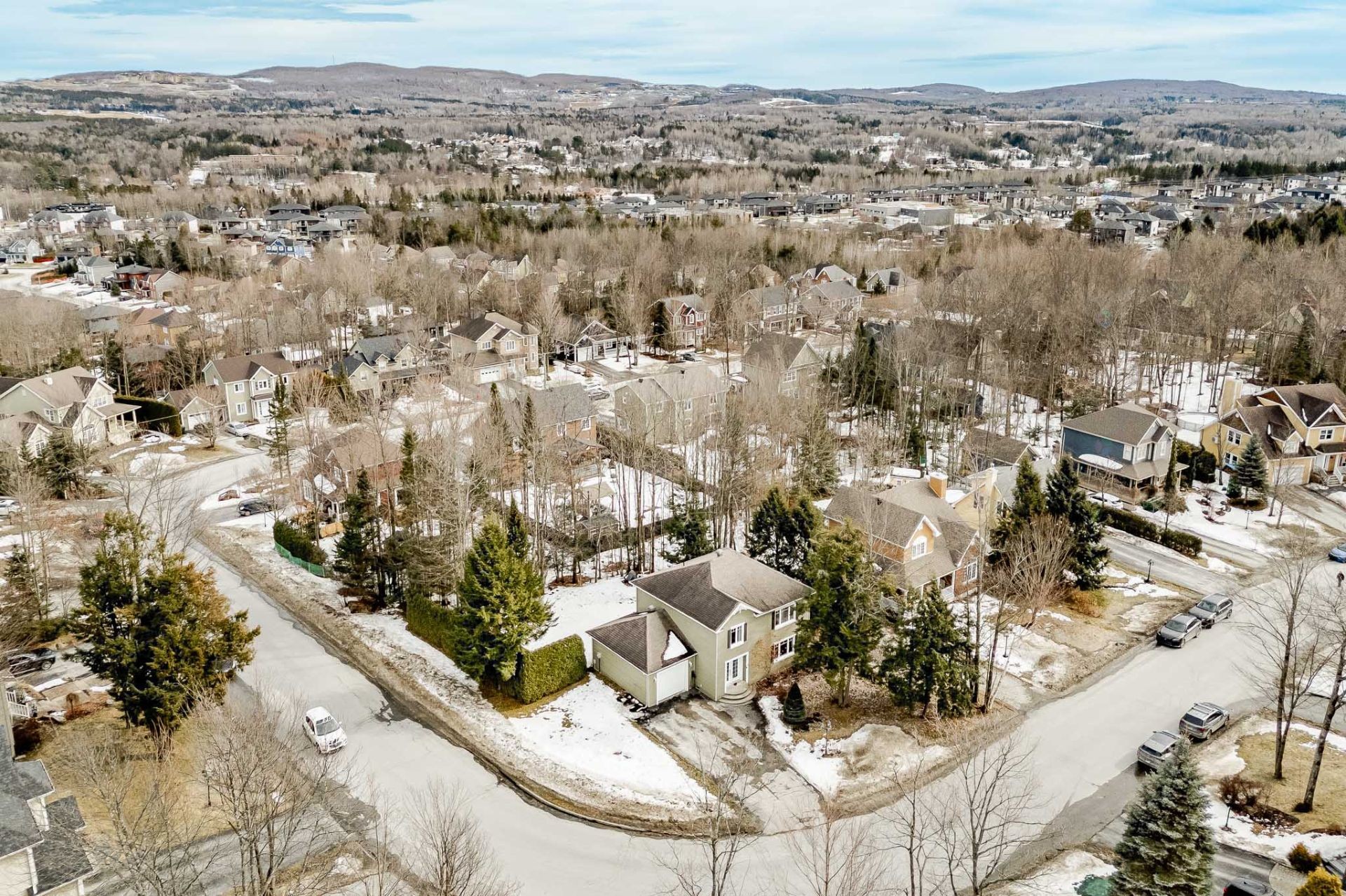 









4702


Rue des Chanterelles

,
Sherbrooke (Brompton/Rock Forest/Saint-Élie/Deauville),




QC
J1N4J6

