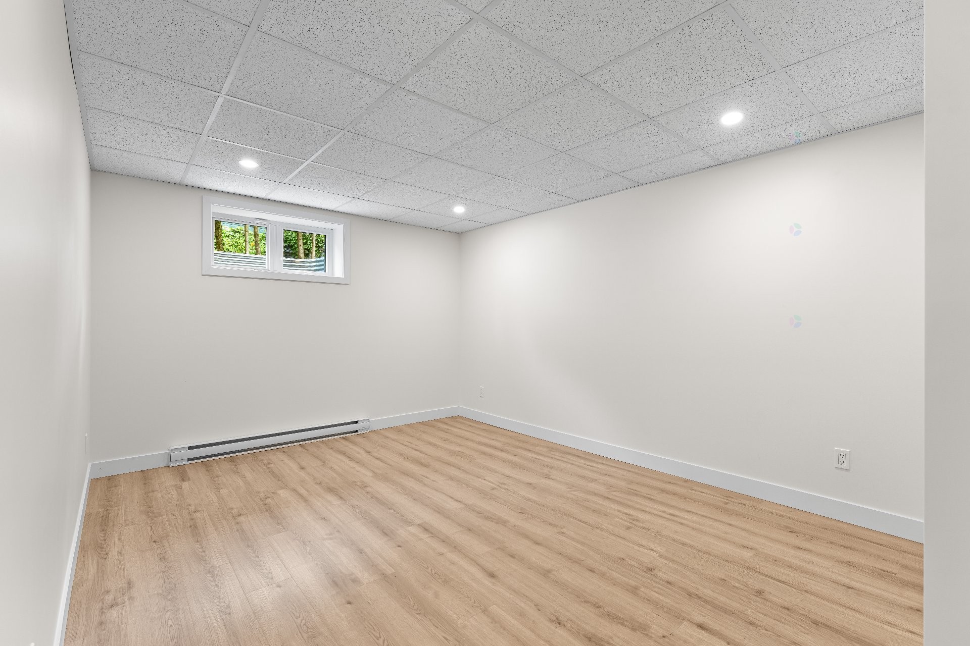 









185


Rue du Val-Joli

,
Sainte-Catherine-de-Hatley,




QC
J0B1W0

