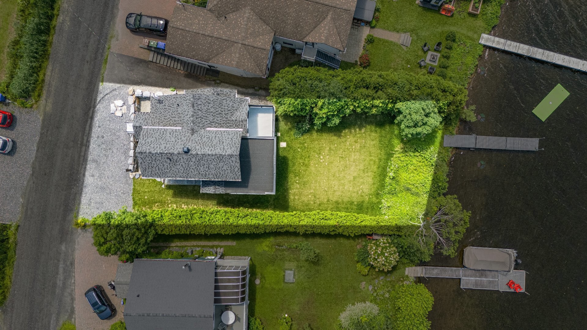









185


Rue du Val-Joli

,
Sainte-Catherine-de-Hatley,




QC
J0B1W0

