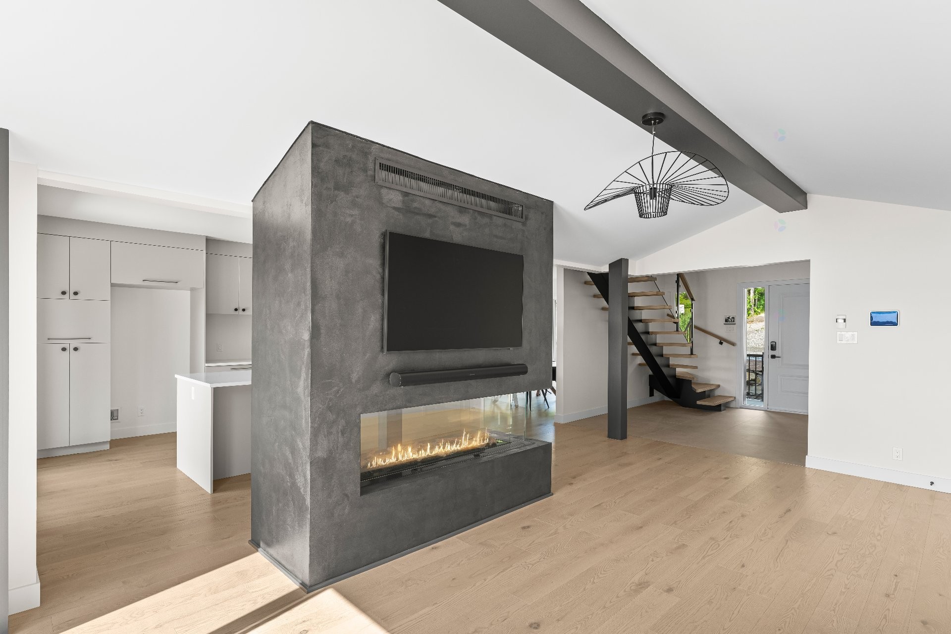 









185


Rue du Val-Joli

,
Sainte-Catherine-de-Hatley,




QC
J0B1W0

