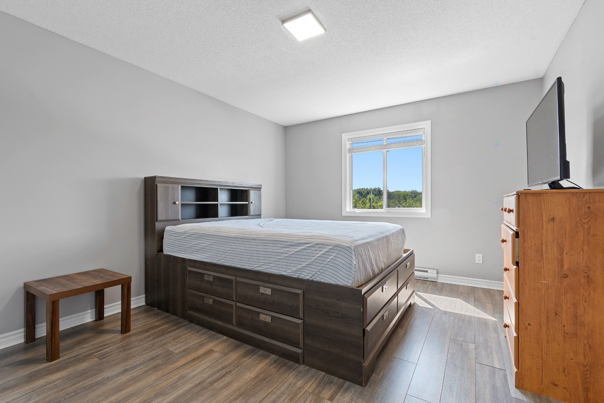 









958


Boul. du Plateau

, 3,
Gatineau (Aylmer),




QC
J9J0B9

