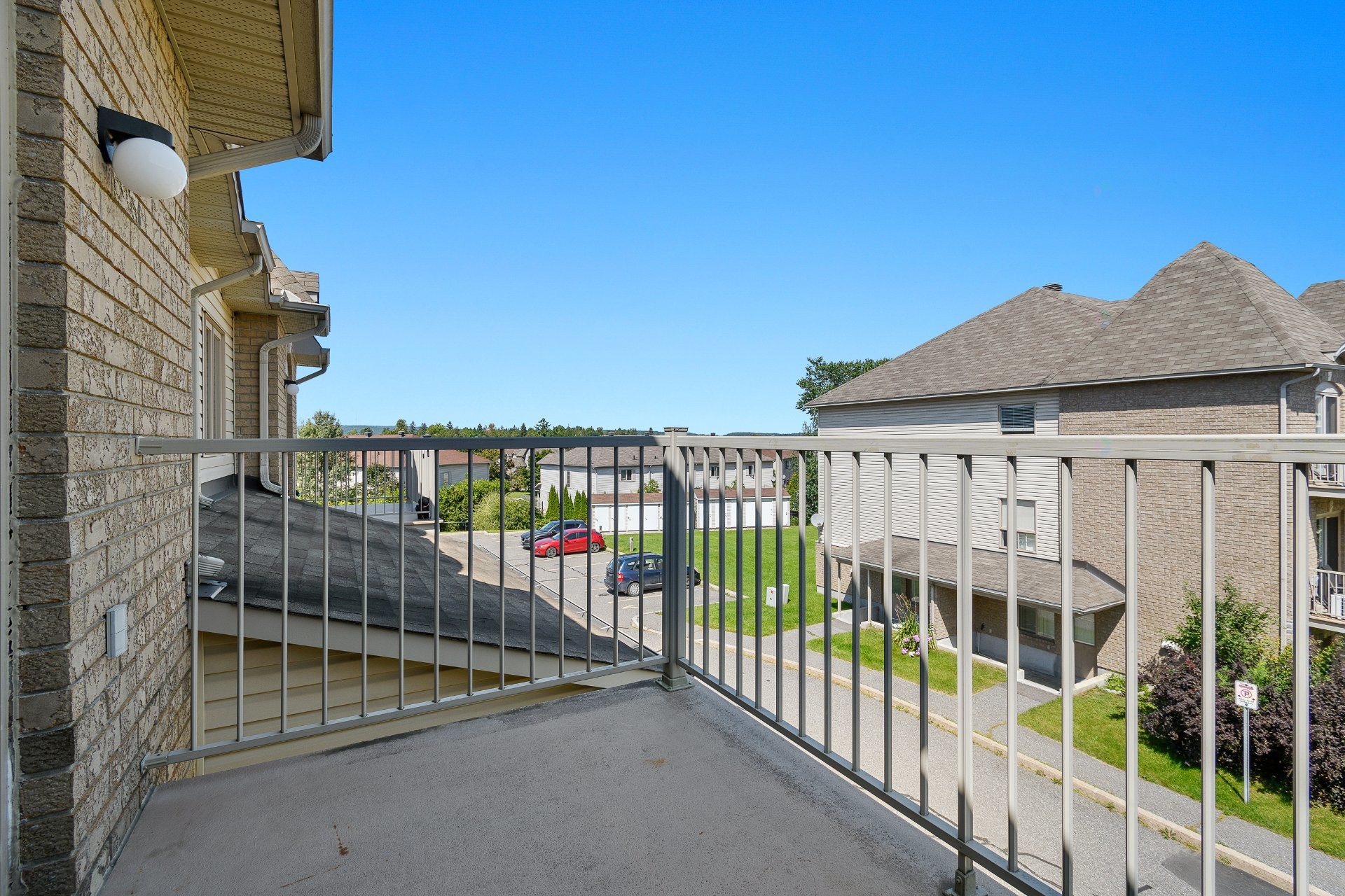 









958


Boul. du Plateau

, 3,
Gatineau (Aylmer),




QC
J9J0B9

