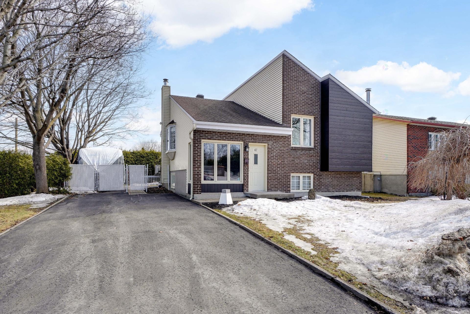 









67


Rue Lise

,
Repentigny (Le Gardeur),




QC
J5Z3P5

