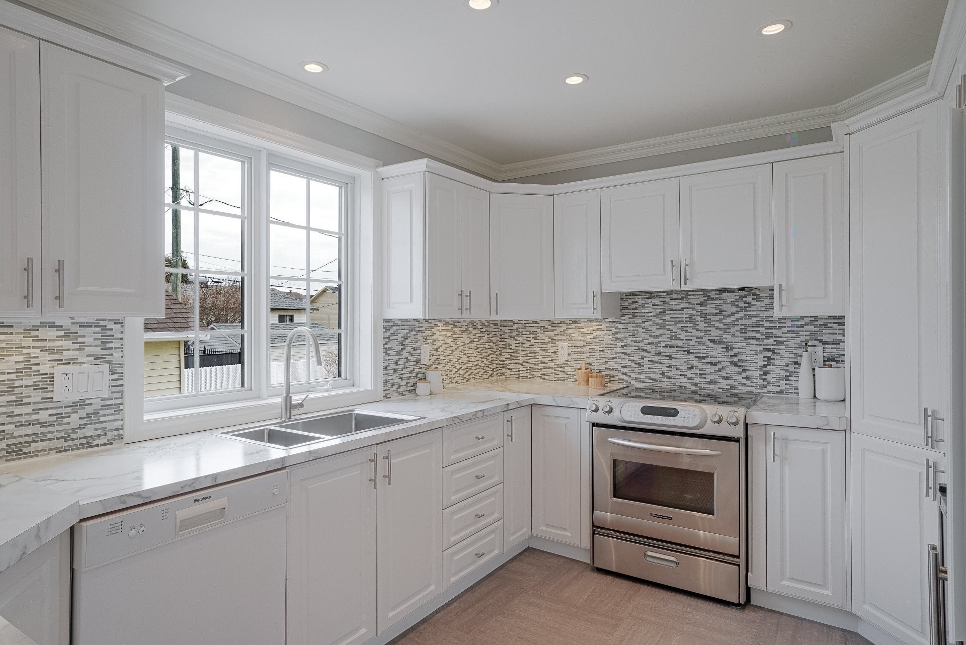 









67


Rue Lise

,
Repentigny (Le Gardeur),




QC
J5Z3P5

