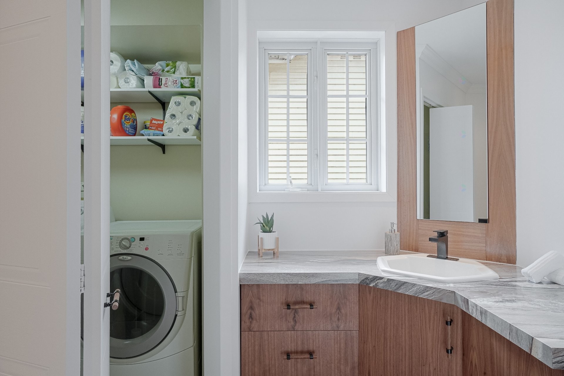 









67


Rue Lise

,
Repentigny (Le Gardeur),




QC
J5Z3P5

