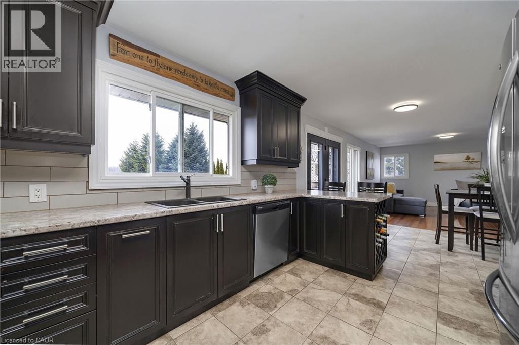 












5022 SIXTH Line

,
Erin,




Ontario
N0B1T0

