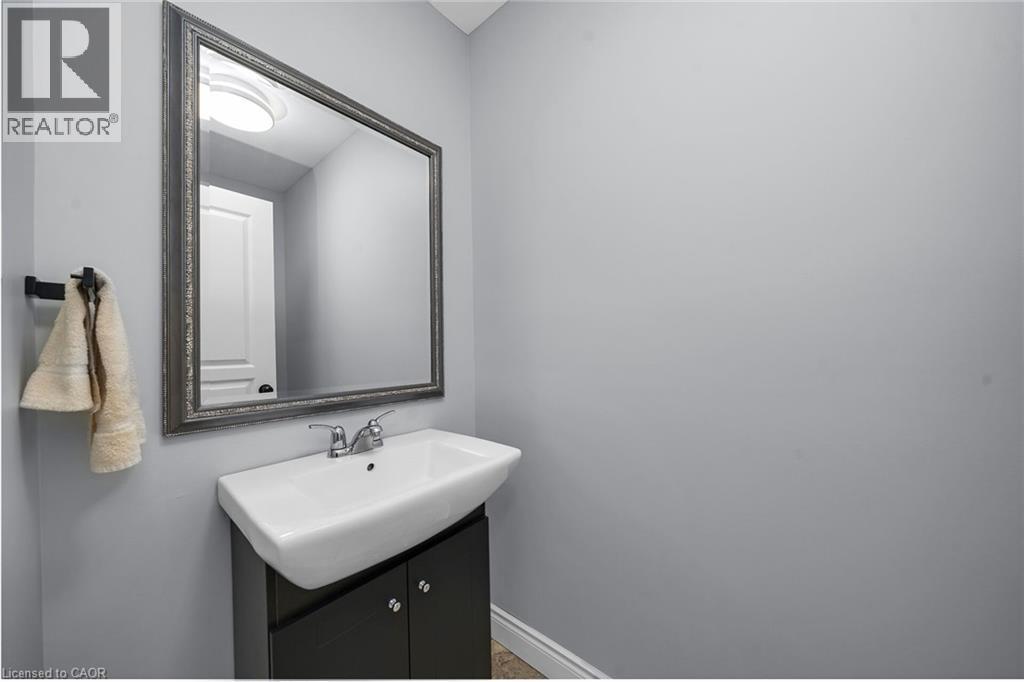 












5022 SIXTH Line

,
Erin,




Ontario
N0B1T0

