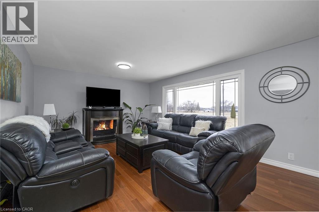 












5022 SIXTH Line

,
Erin,




Ontario
N0B1T0

