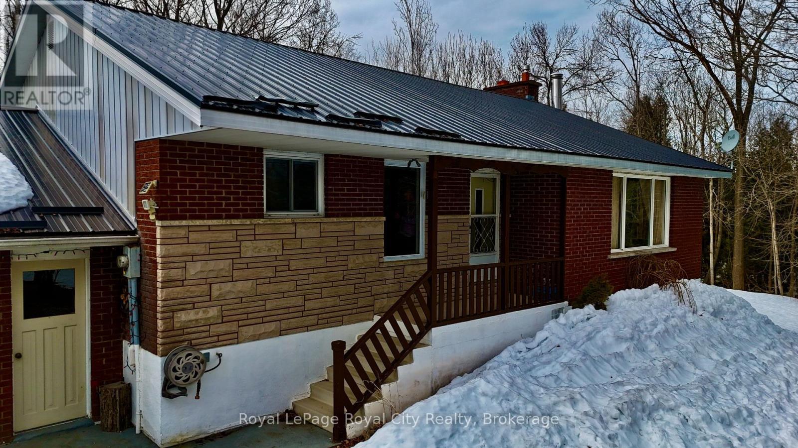 












3527 6 HIGHWAY

,
Northern Bruce Peninsula,




Ontario
N0H1W0

