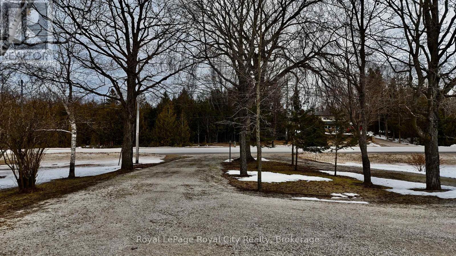 












3527 6 HIGHWAY

,
Northern Bruce Peninsula,




Ontario
N0H1W0

