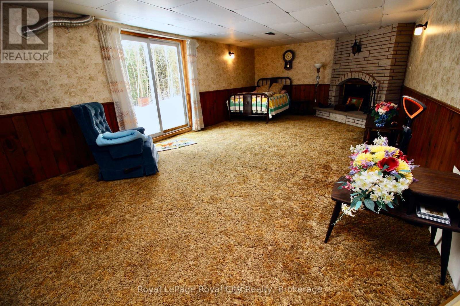 












3527 6 HIGHWAY

,
Northern Bruce Peninsula,




Ontario
N0H1W0

