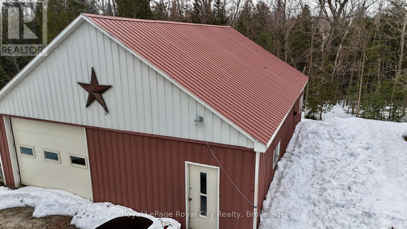 












3527 6 HIGHWAY

,
Northern Bruce Peninsula,




Ontario
N0H1W0

