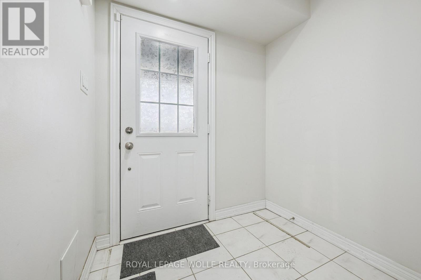 












390 LINDEN DRIVE

,
Cambridge,




Ontario
N3H0C6


