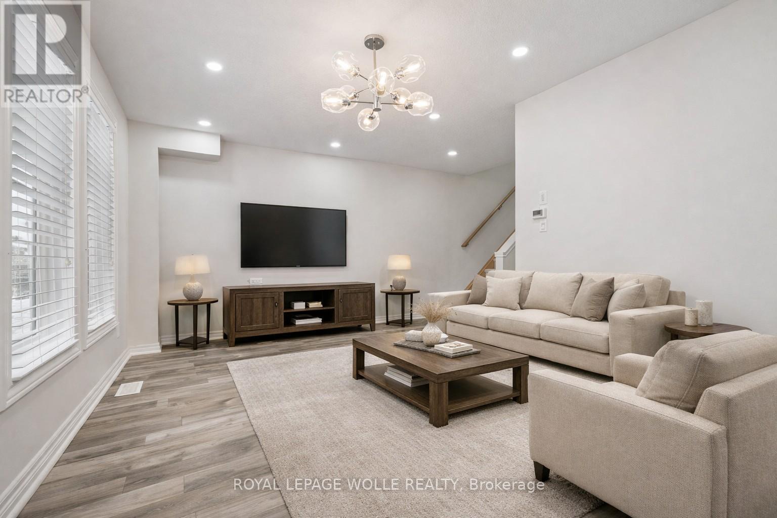 












390 LINDEN DRIVE

,
Cambridge,




Ontario
N3H0C6

