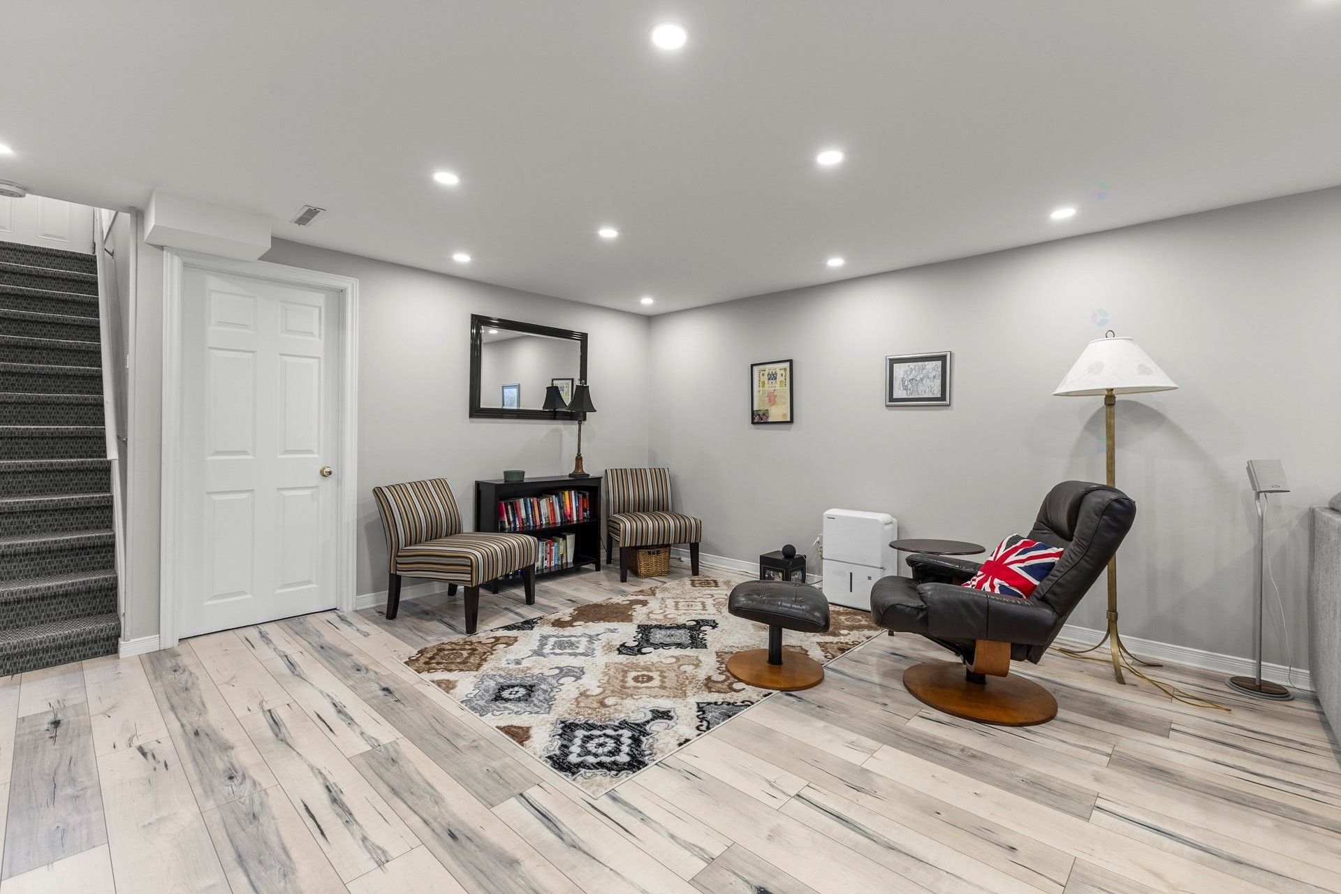 









215


Rue Shamrock

,
Pincourt,




QC
J7V3W3

