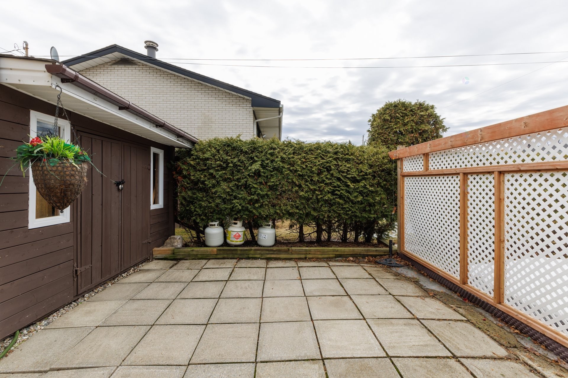 









215


Rue Shamrock

,
Pincourt,




QC
J7V3W3

