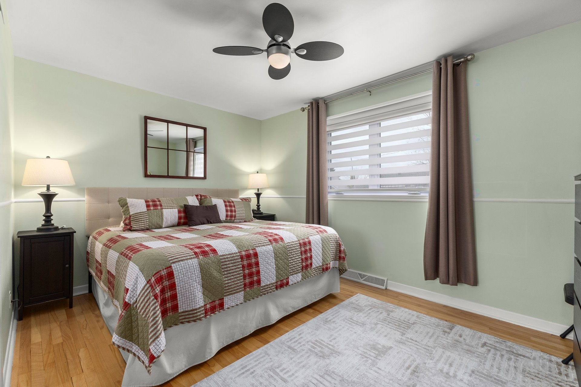 









215


Rue Shamrock

,
Pincourt,




QC
J7V3W3

