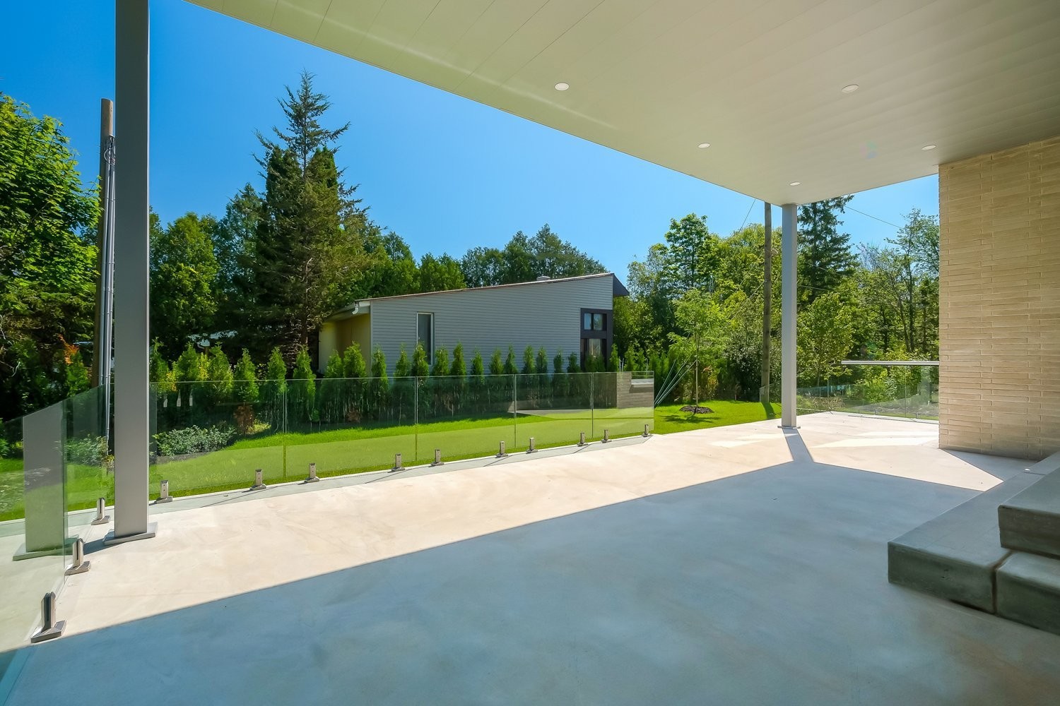 









4010


Rue de la Fougère

,
Saint-Bruno-de-Montarville,




QC
J3V4P6

