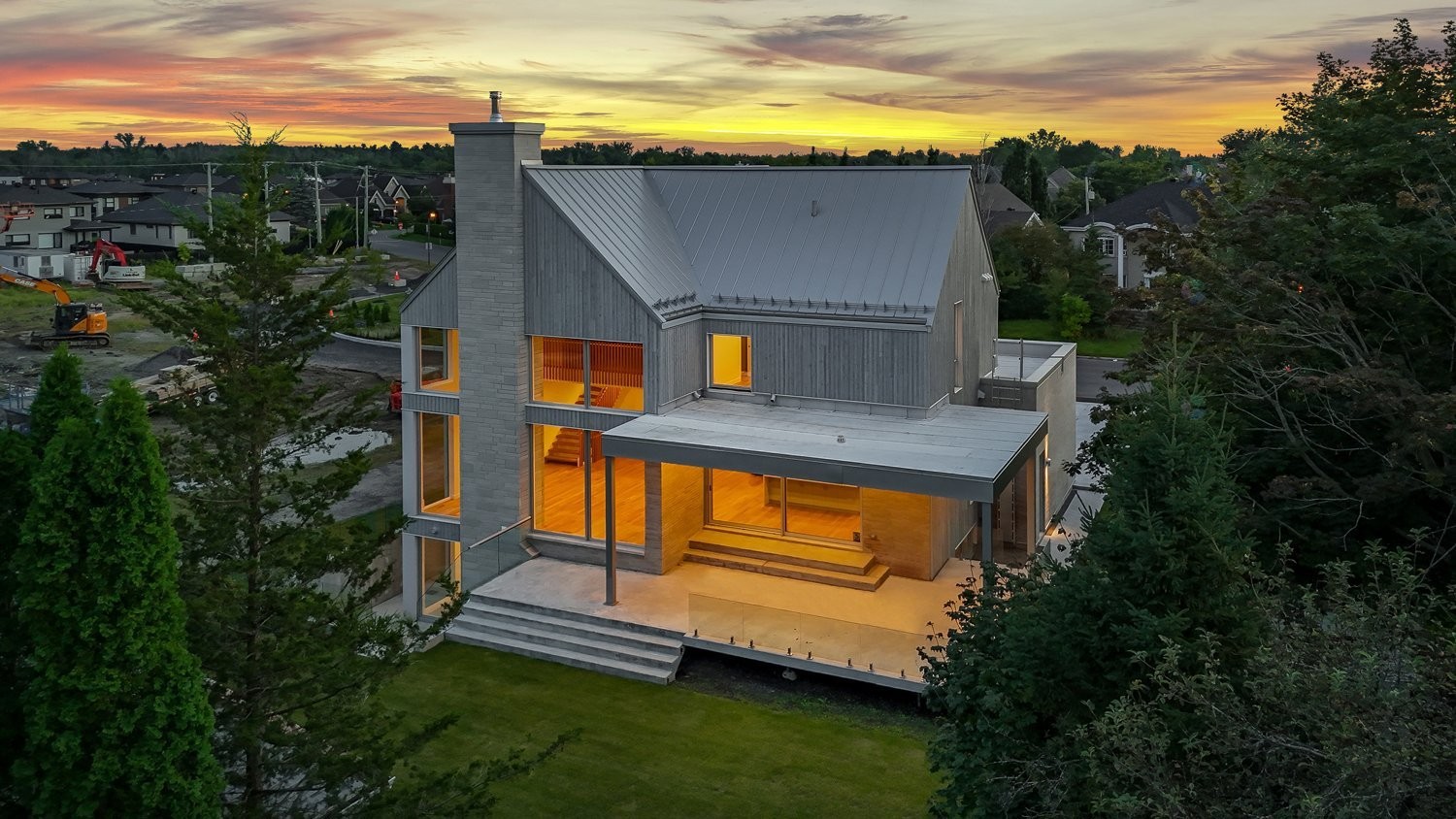 









4010


Rue de la Fougère

,
Saint-Bruno-de-Montarville,




QC
J3V4P6

