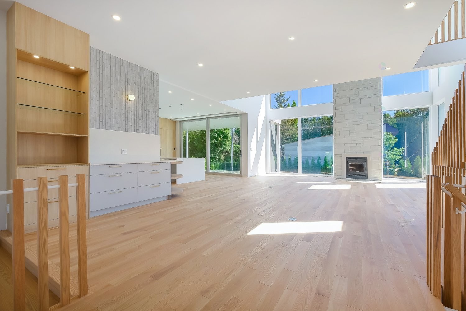 









4010


Rue de la Fougère

,
Saint-Bruno-de-Montarville,




QC
J3V4P6

